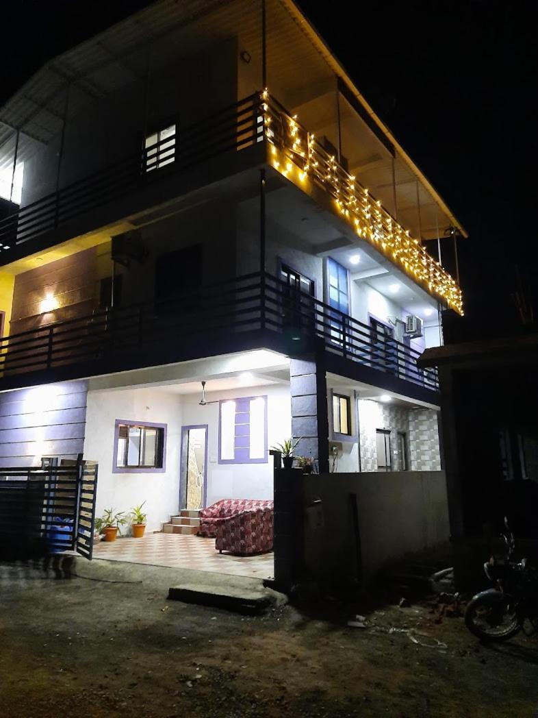 Palm Villa & Cottage Alībāg Ngoại thất bức ảnh